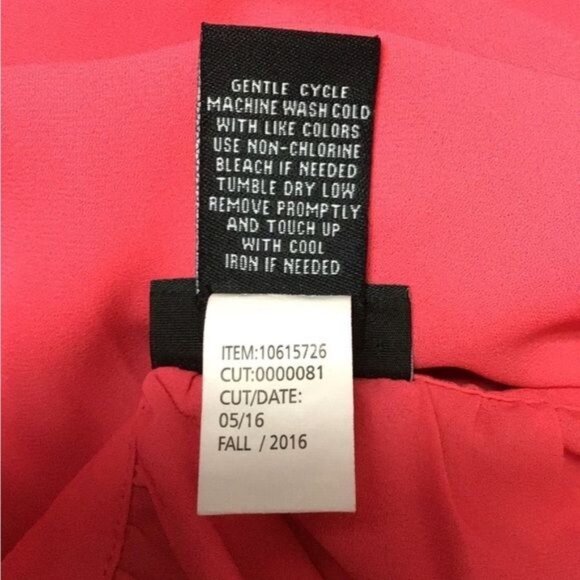 Torrid Women’s Plus Lace Cap Sleeve and Shoulder V Neck Blouse, Coral, size 2X - Picture 7 of 7